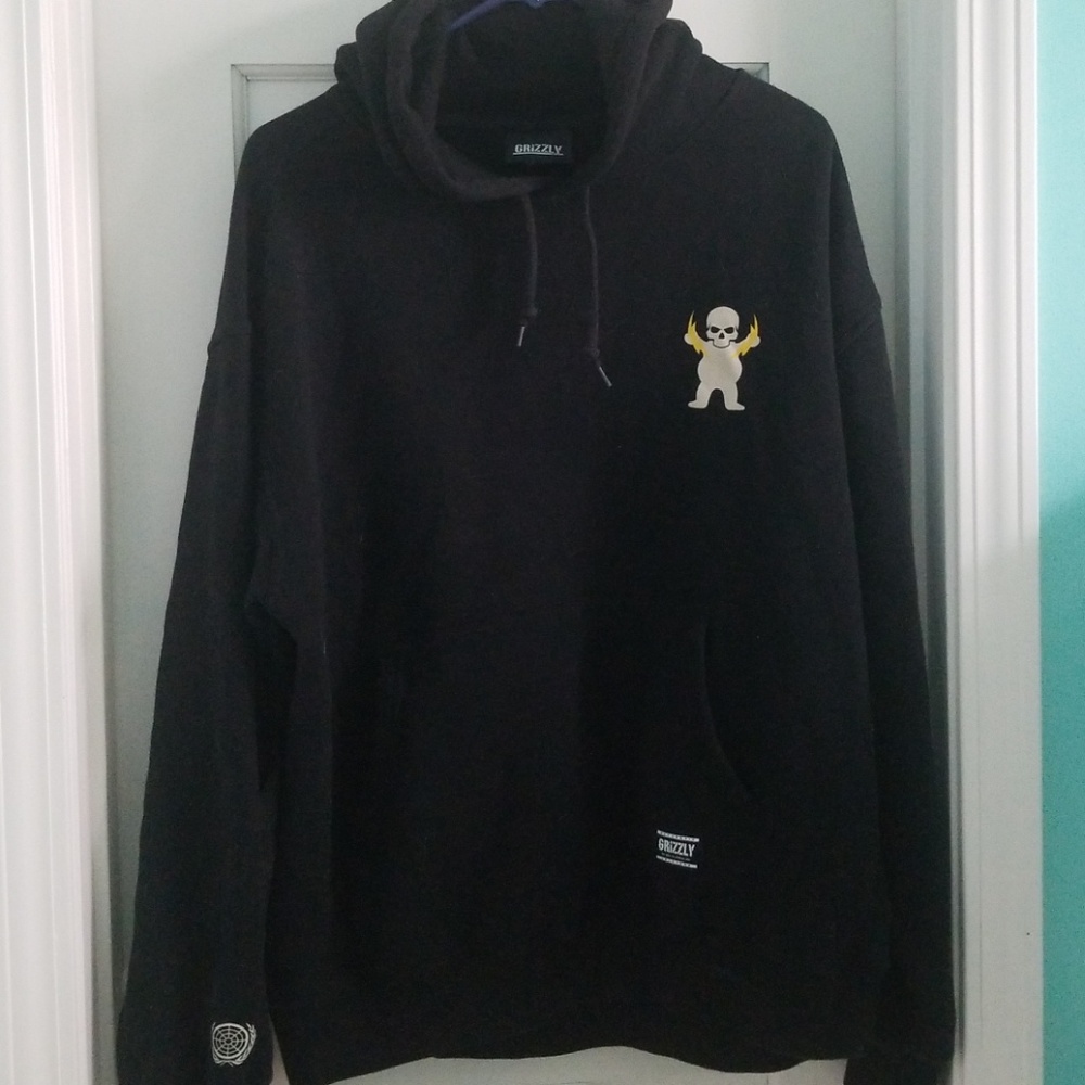 Grizzly hoodie